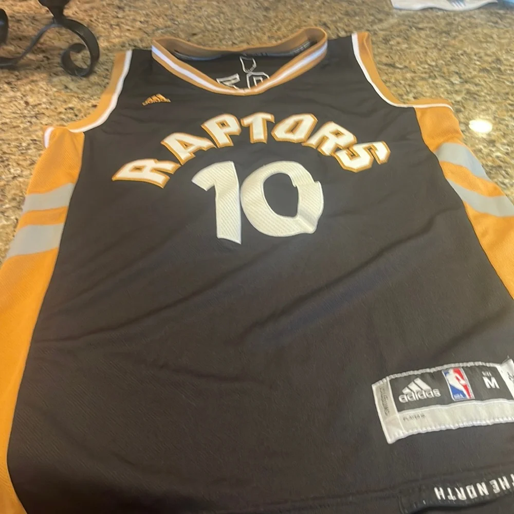 NBA jerseys - Picture 1 of 4